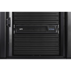 APC Smart-UPS SMT3000RMI2UC - 8x C13, 1x C19, USB, montable en rack, SmartConnect, 3000VA