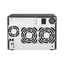 QNAP TS-673A NAS Tower Ryzen Embedded V1500B 8 Go DDR4 0 To QNAP Turbo System Noir