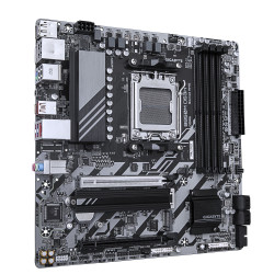 GIGABYTE B850M DS3H Scheda Madre - Processori AMD Ryzen Serie 9000, 16+2+2 fasi VRM digitali, fino a 8200MHz DDR5 (OC), 1xPCIe
